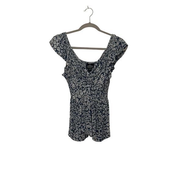 Angie top size M - Picture 1 of 3